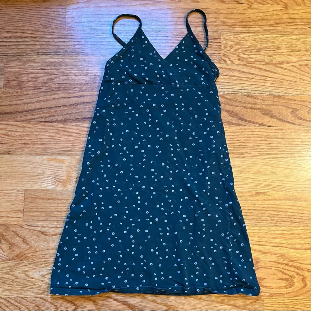 Brandy Melville flowers print spaghetti strap dress